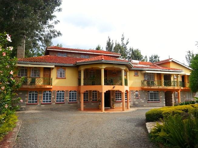 Margarita House | Hotels Karen