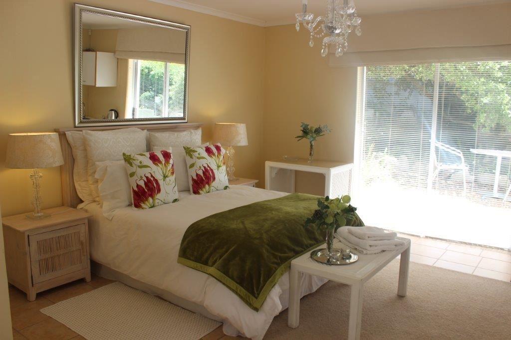 Tallara Suites | Constantia Accommodation