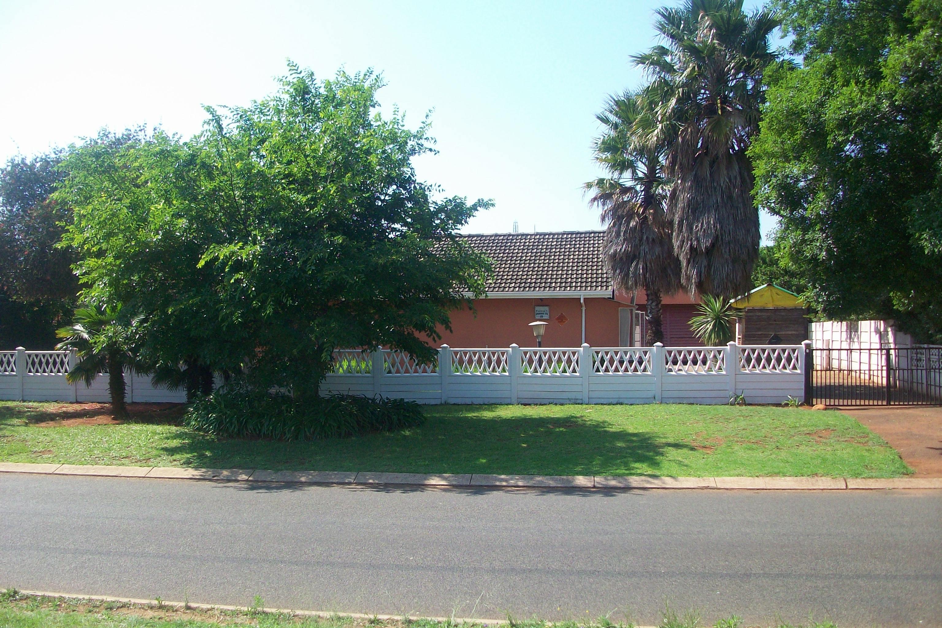 Palesa's Bed and Breakfast