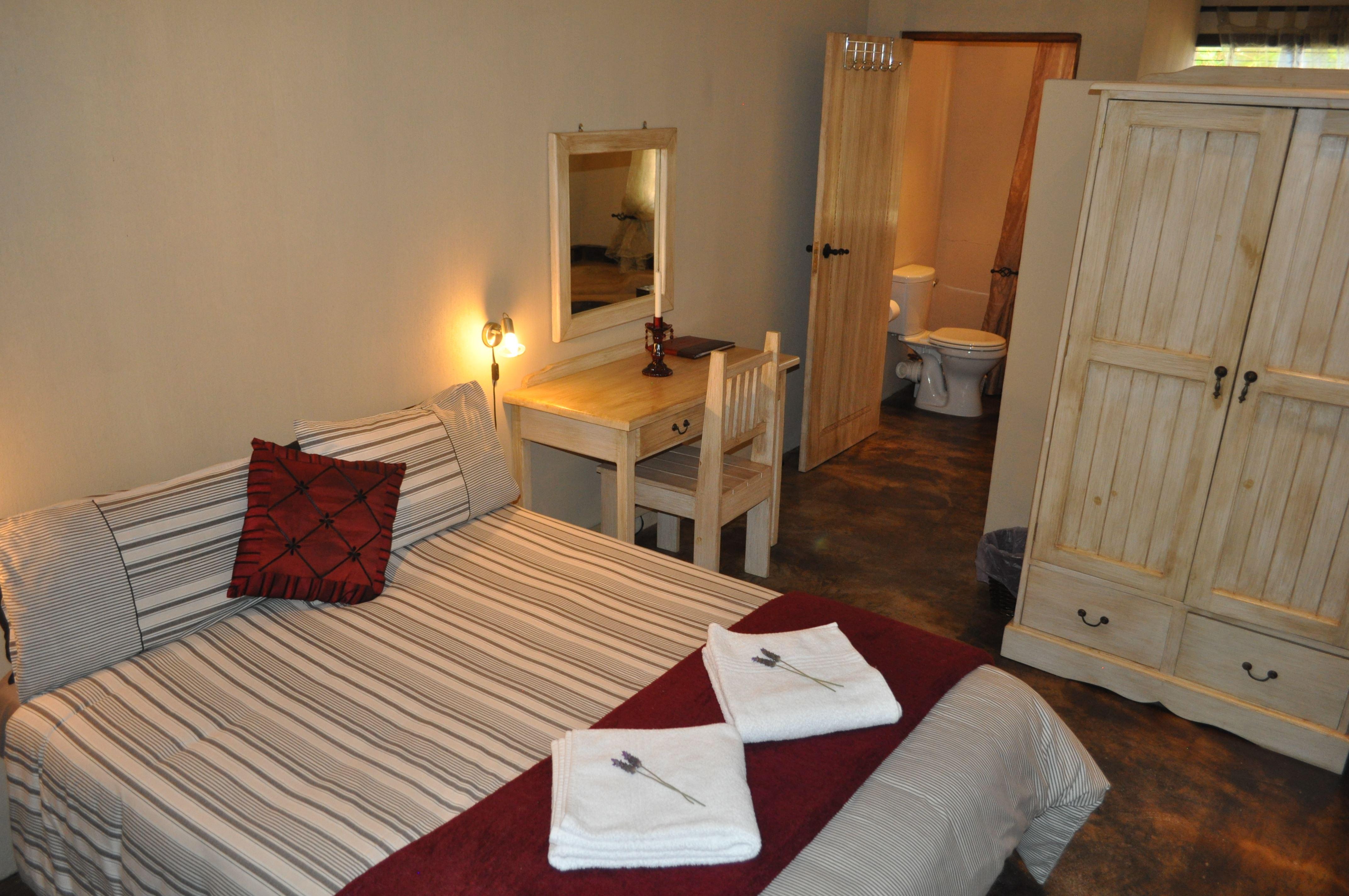 Granny Mac's Guest House | Self-catering Velddrif