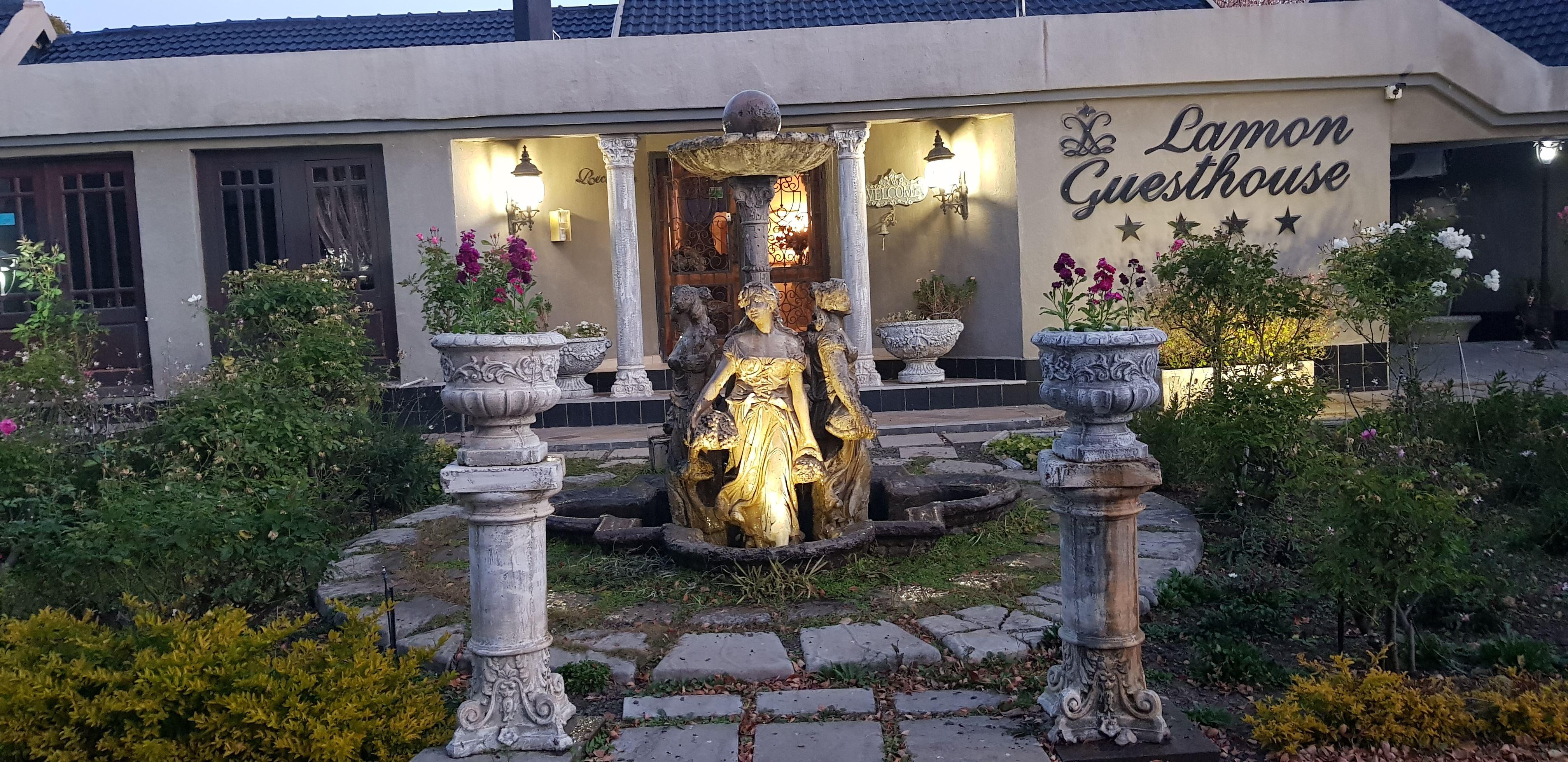 Lamon Guesthouse