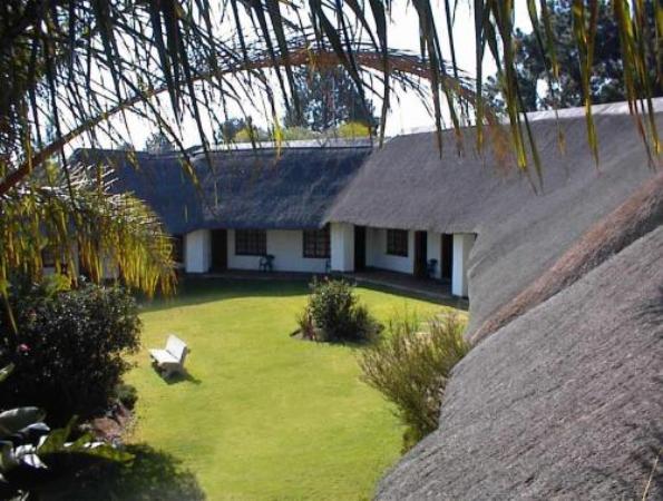 Oaktree Lodge Guest House