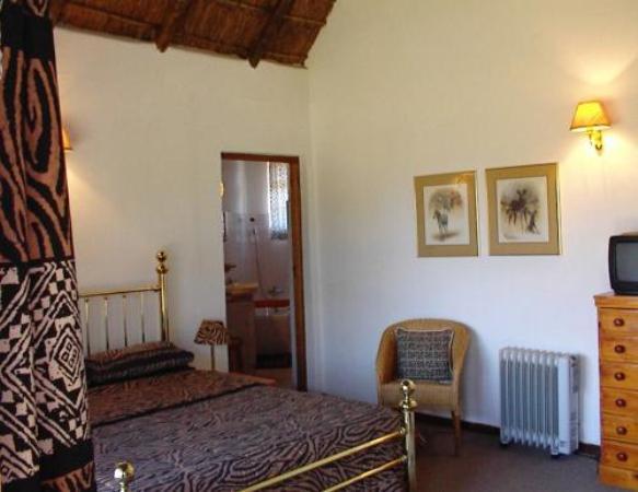Oaktree Lodge Guest House | Kyalami Accommodation