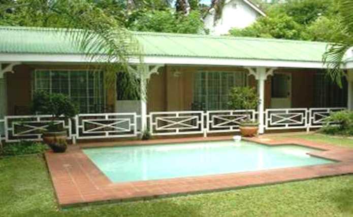 The Roost Guest Lodge | Accommodation Nelspruit
