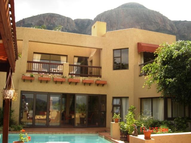 Kingfishersview Waterfront Lodge | Kosmos Accommodation