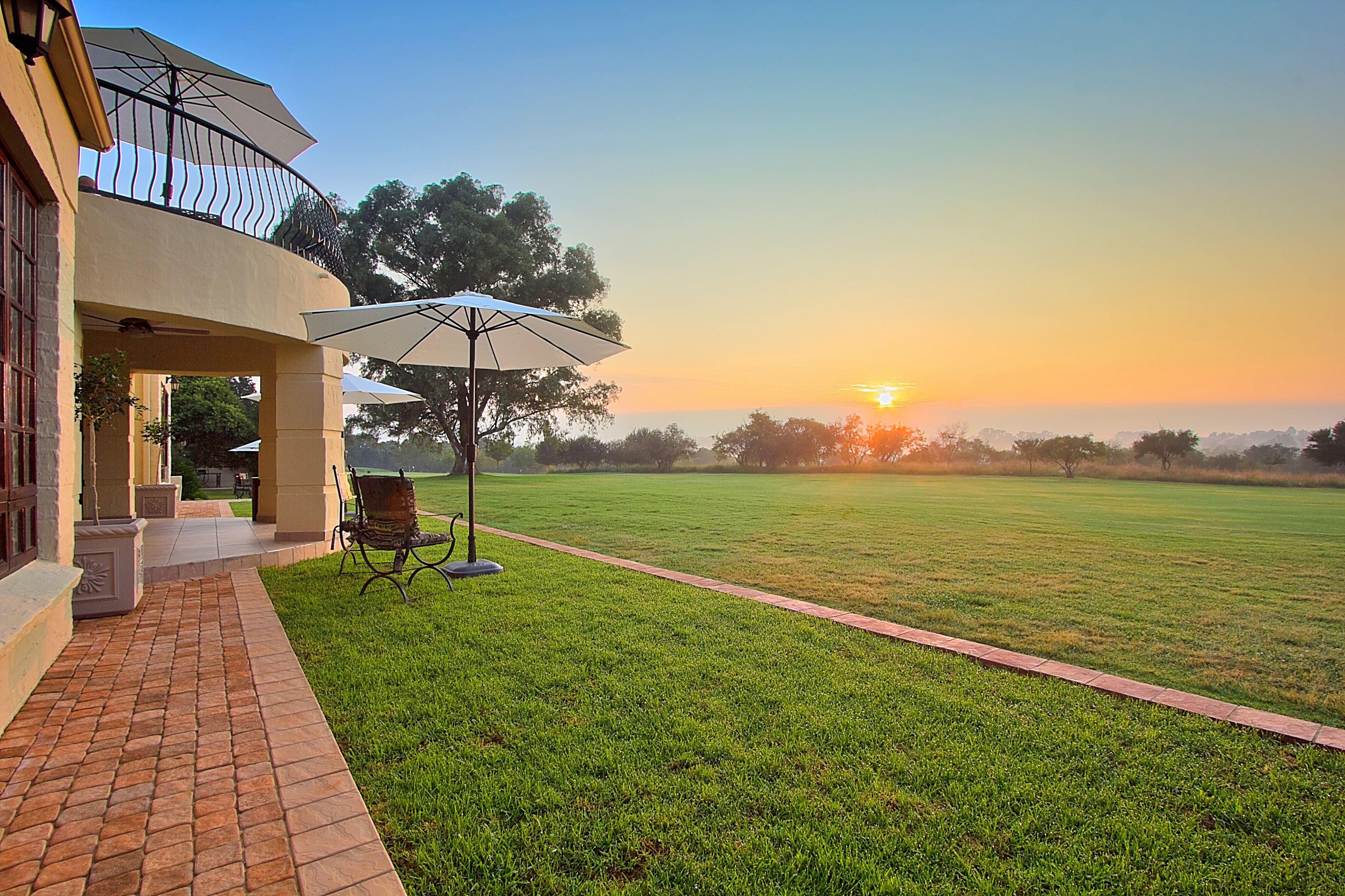 Leopardsong Manor | Centurion Specials