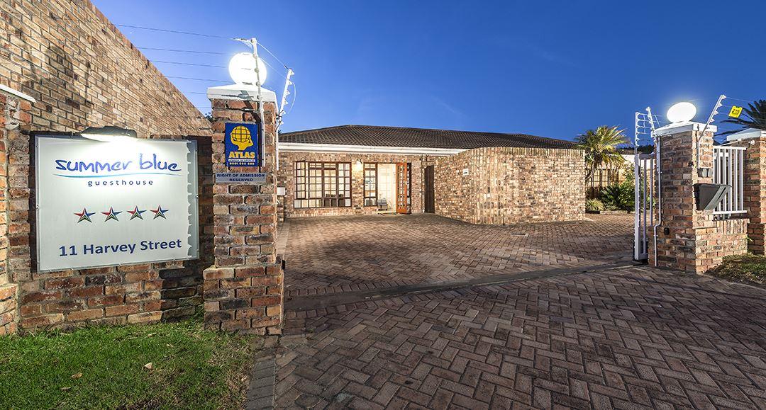 Summer Blue Guest House | Accommodation Summerstrand