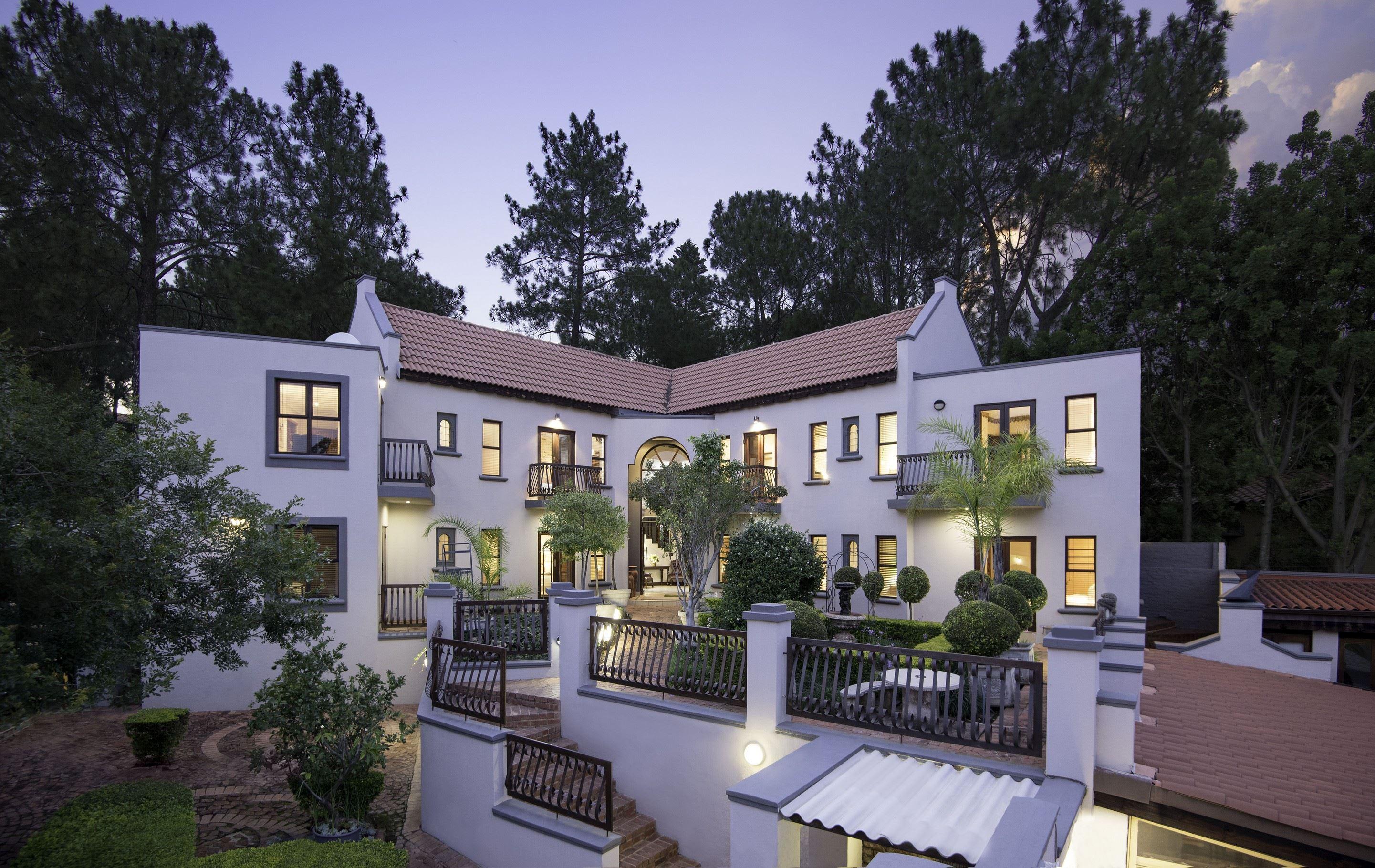 Mont d'Or Bohemian House | Waterkloof Ridge Accommodation
