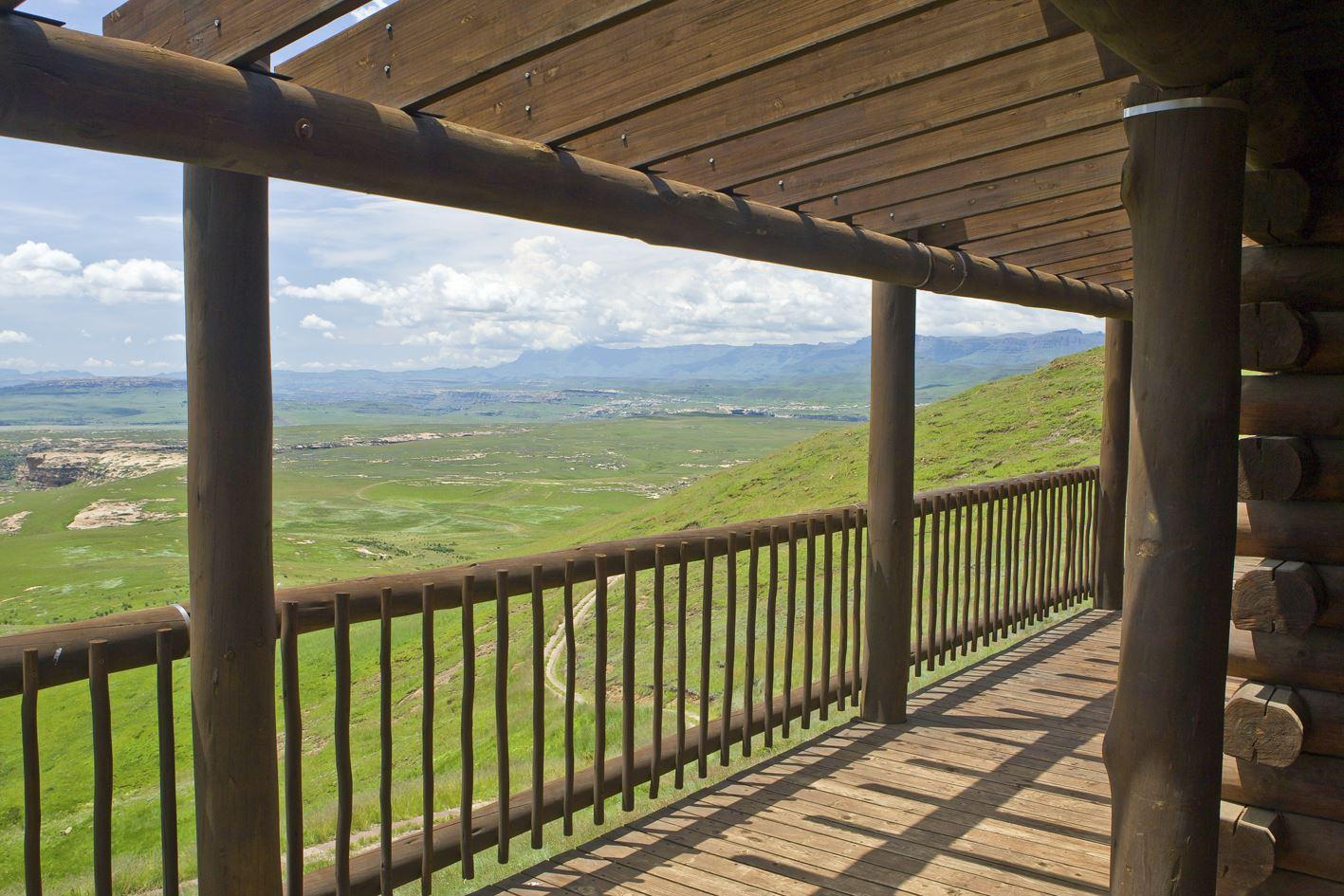 Accommodation at Highlands Mountain Retreat Golden Gate Park SANParks