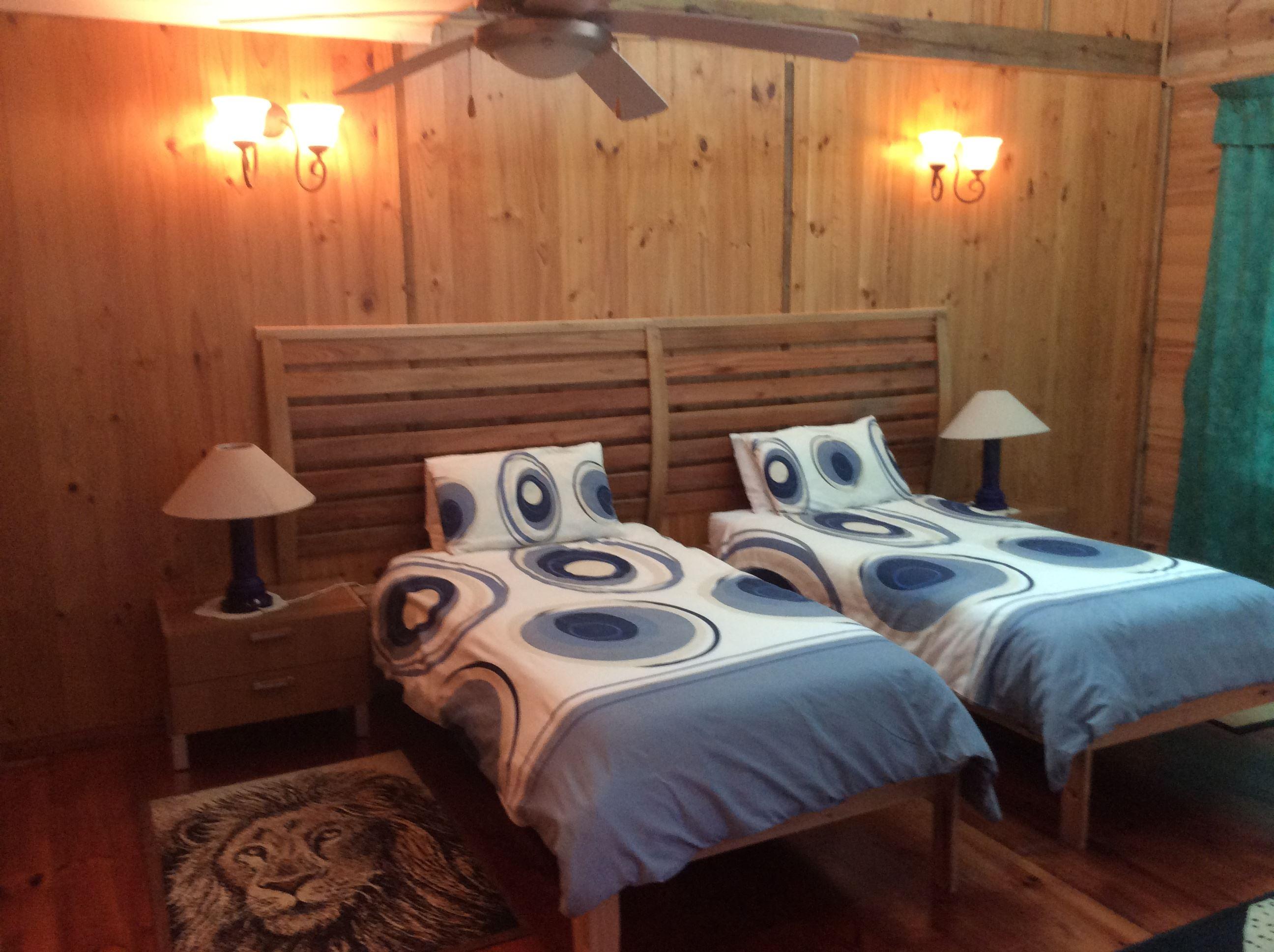 Forest Lake Manor Reserve Your Hotel, SelfCatering, or Bed and