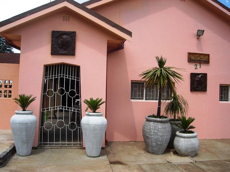 Africa Guest House | Accommodation Vanderbijlpark
