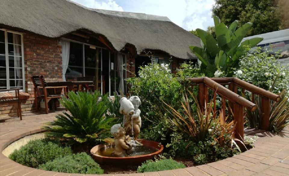 Airport Inn B&B and Emerald Guest House | Kempton Park Accommodation
