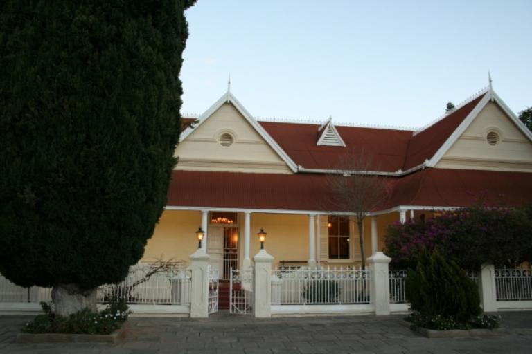 Karoopark Guest House | Accommodation Graaff-Reinet