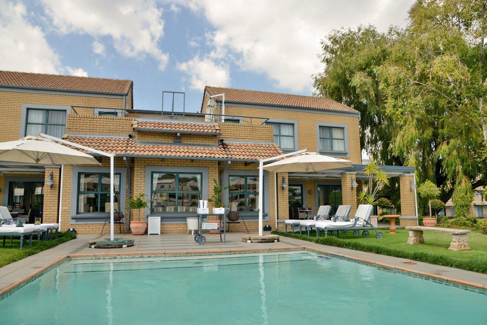 Courtyard Hotel Eastgate | Hotels Bruma