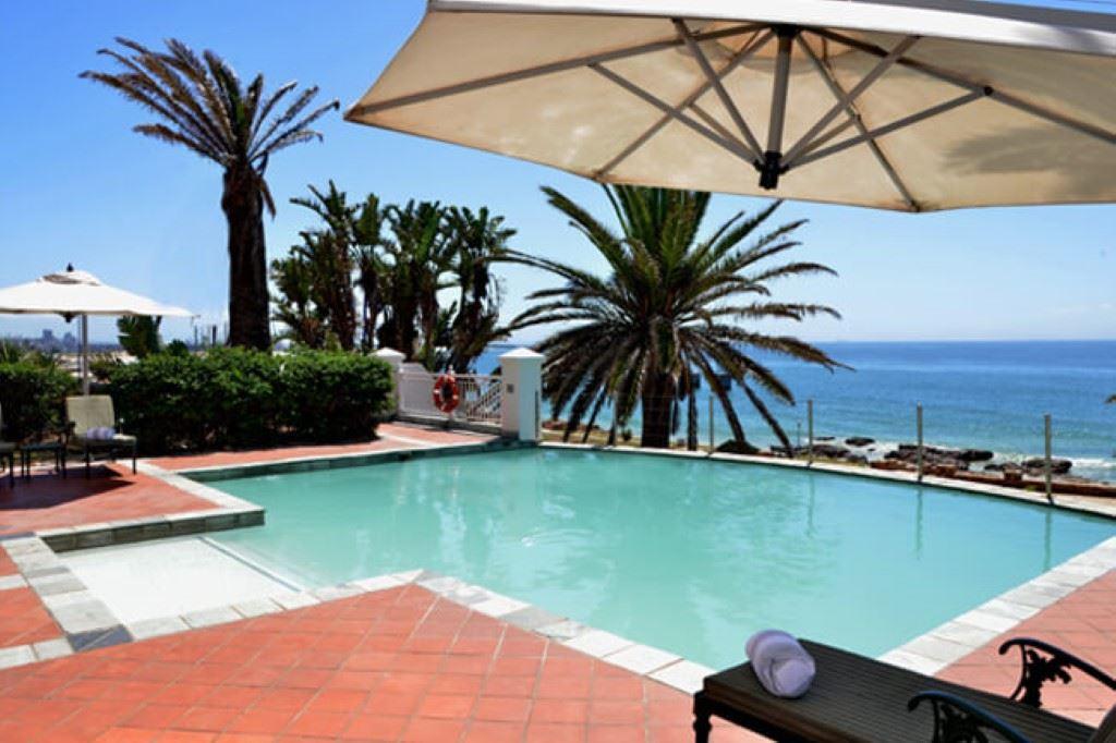 Courtyard Hotel Port Elizabeth | Accommodation Summerstrand