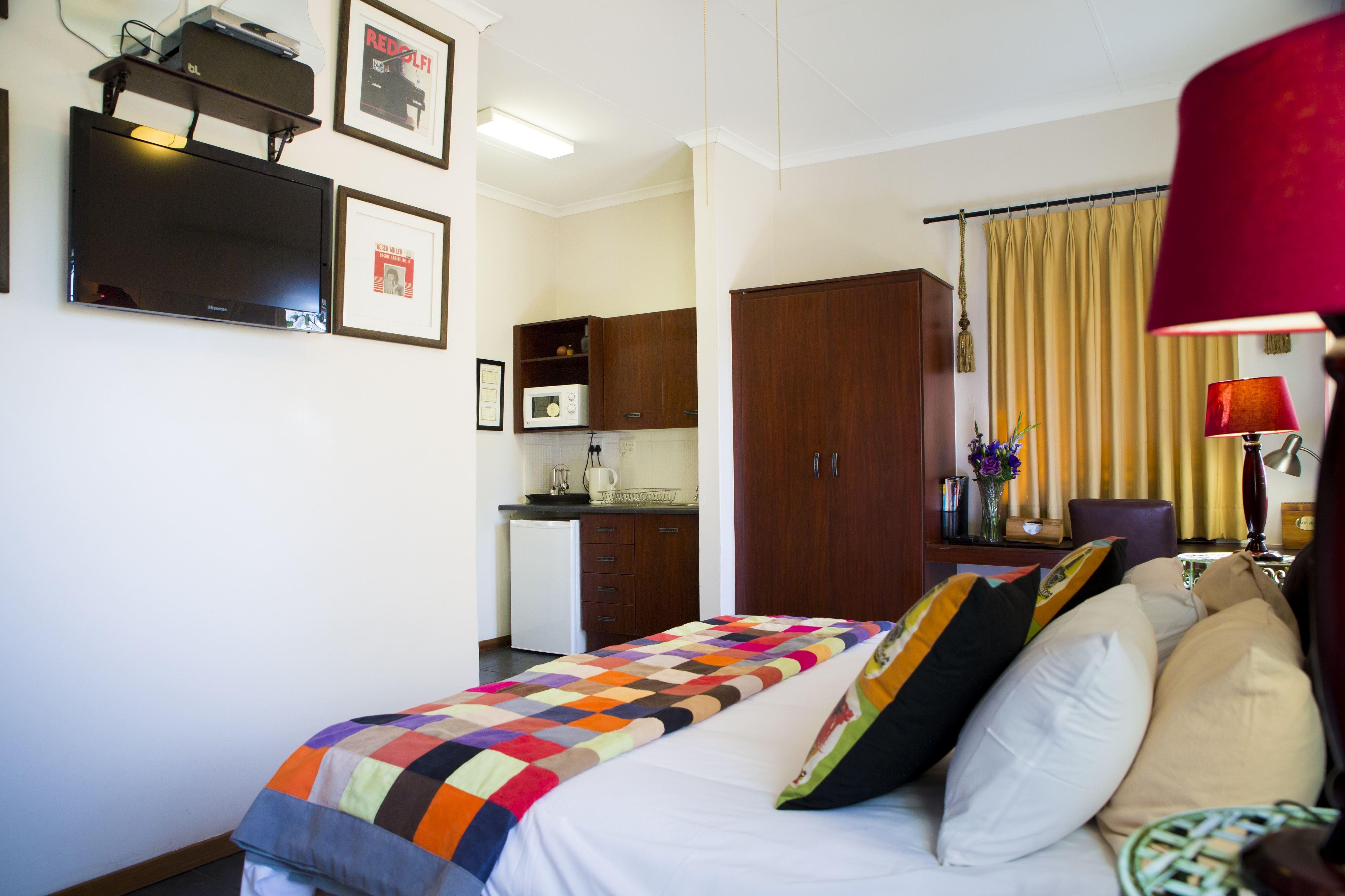 Ons Dorpshuis 6 | Rustenburg Self-catering