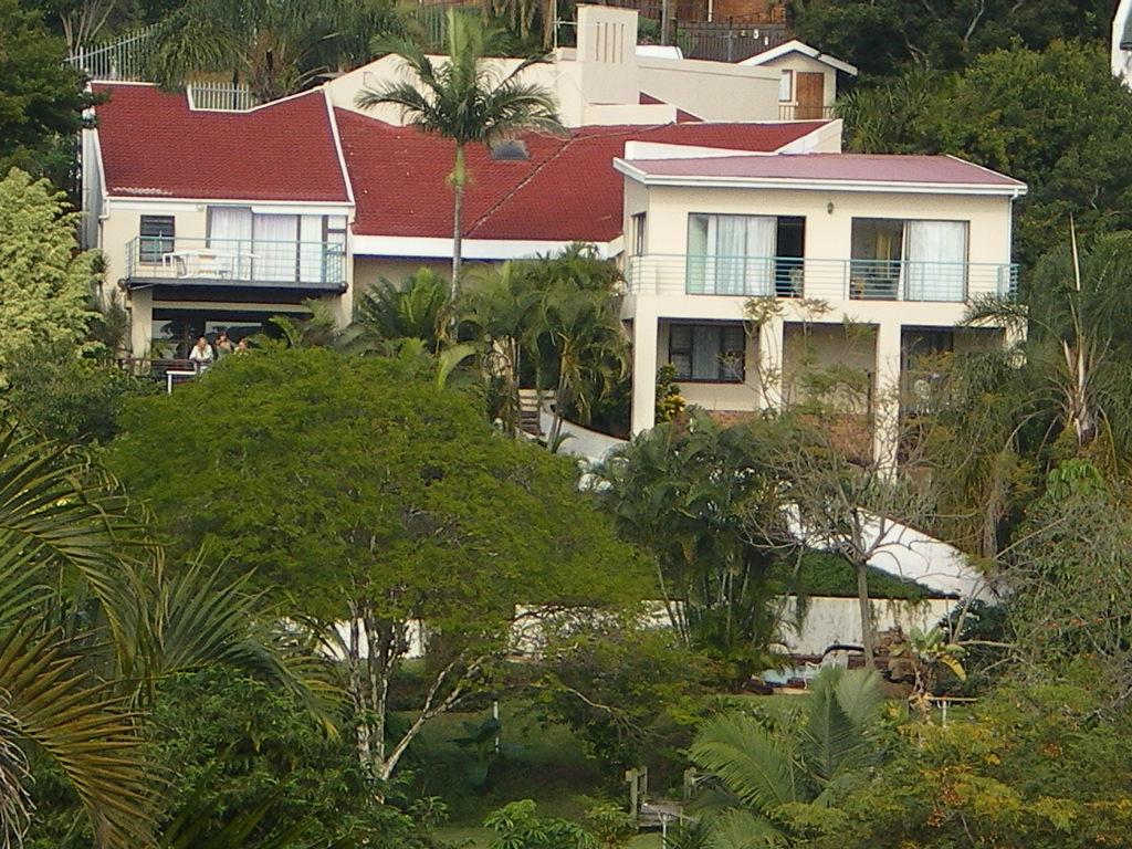 Falconcrest Guest House | Doon Heights Accommodation