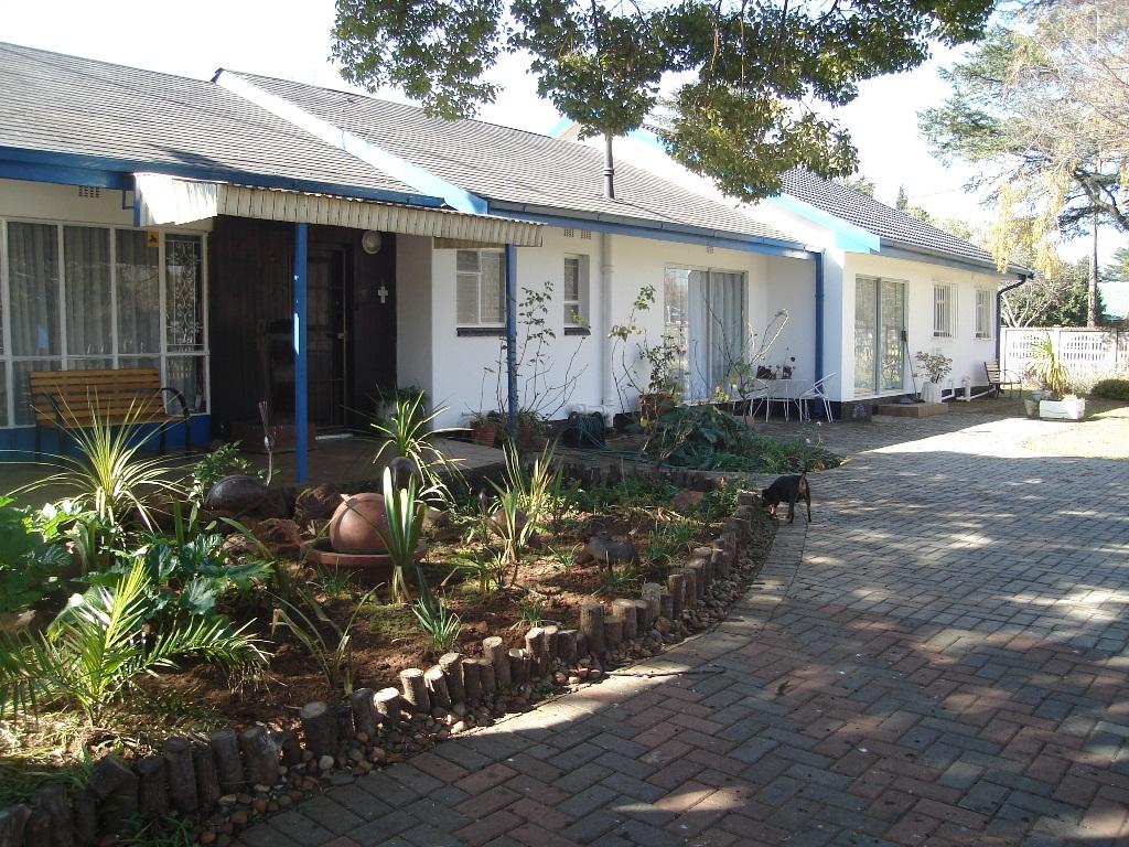 Garden Corner Guest House Special Deals and Offers Book Now!
