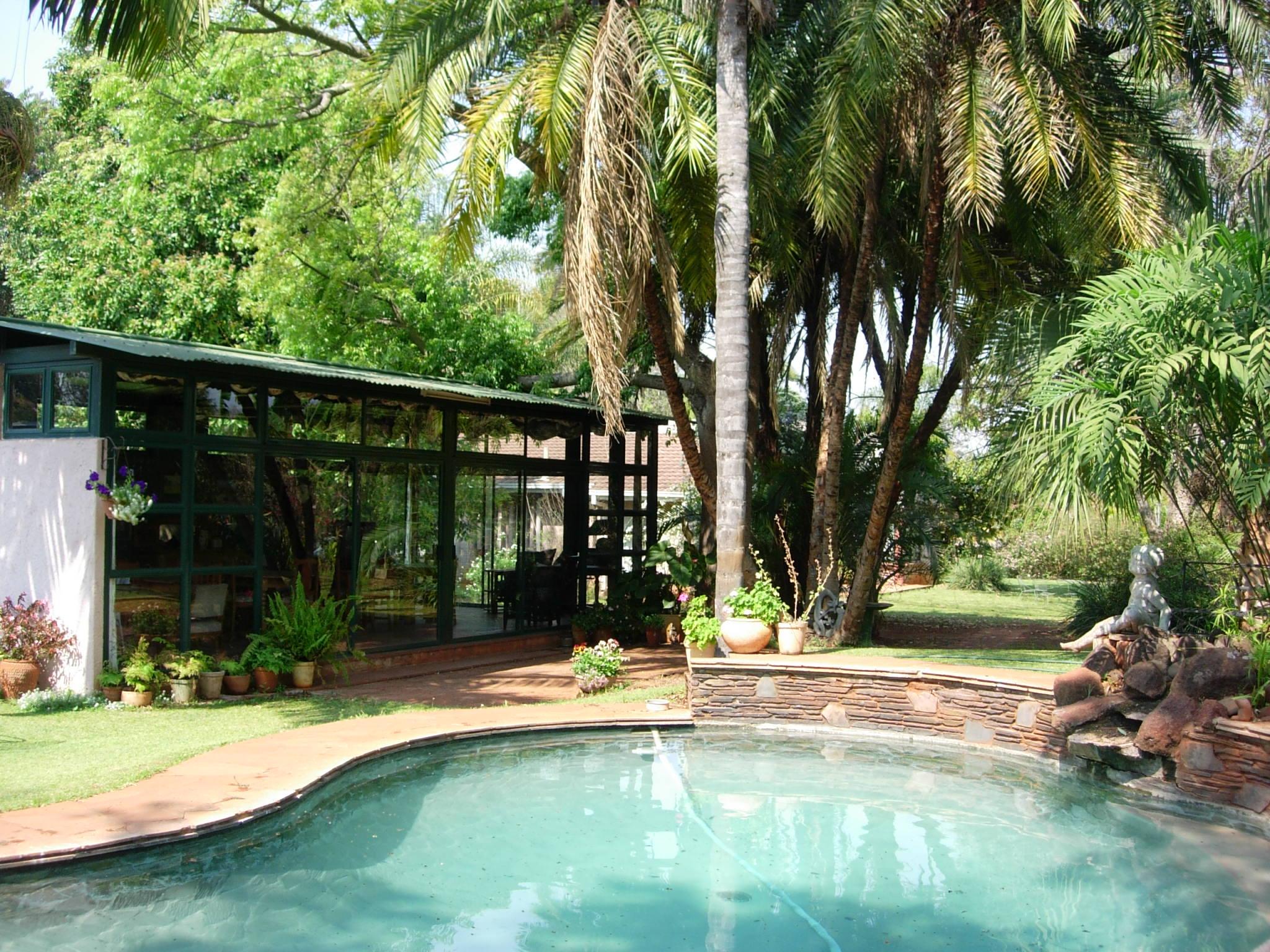 Flame Tree Lodge | Accommodation Highlands (Harare)
