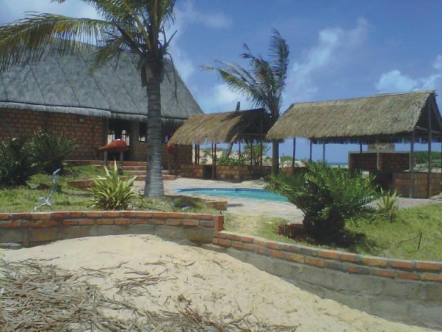 Horizonte Beach Chalets | Paindane Beach Self-catering