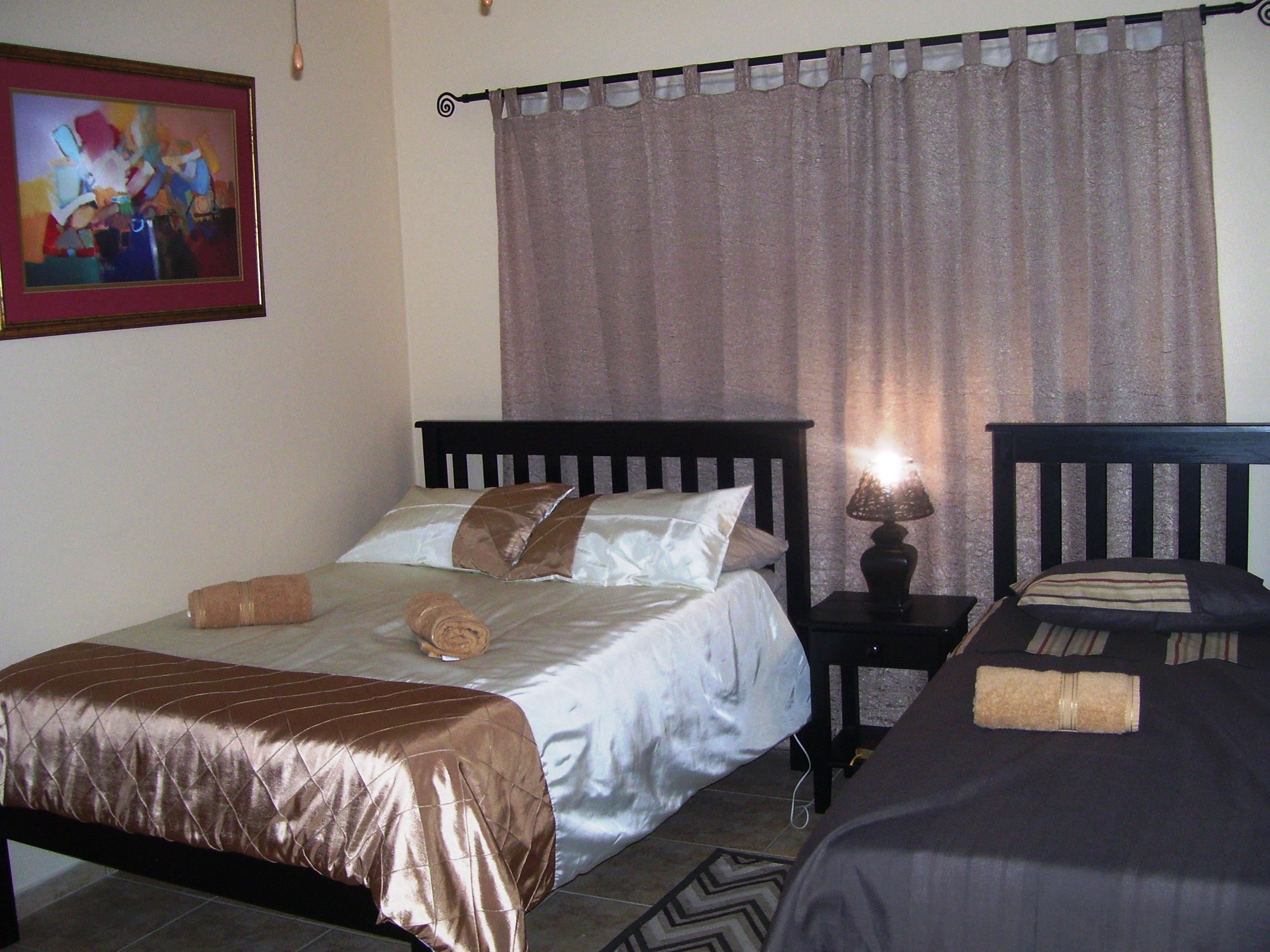 Van Zyl's Accommodation | Windhoek Accommodation