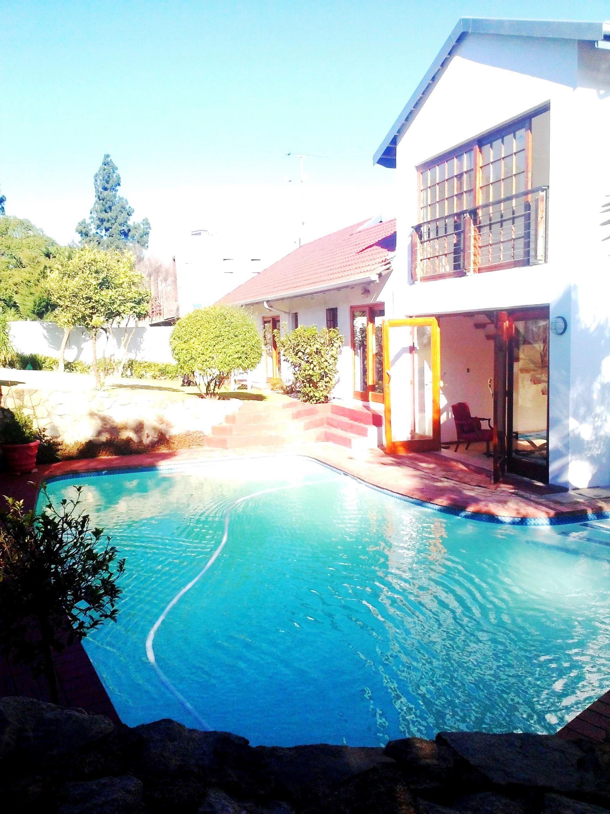 Mizizi House of Sandton Bed & Breakfast | Accommodation Parkmore