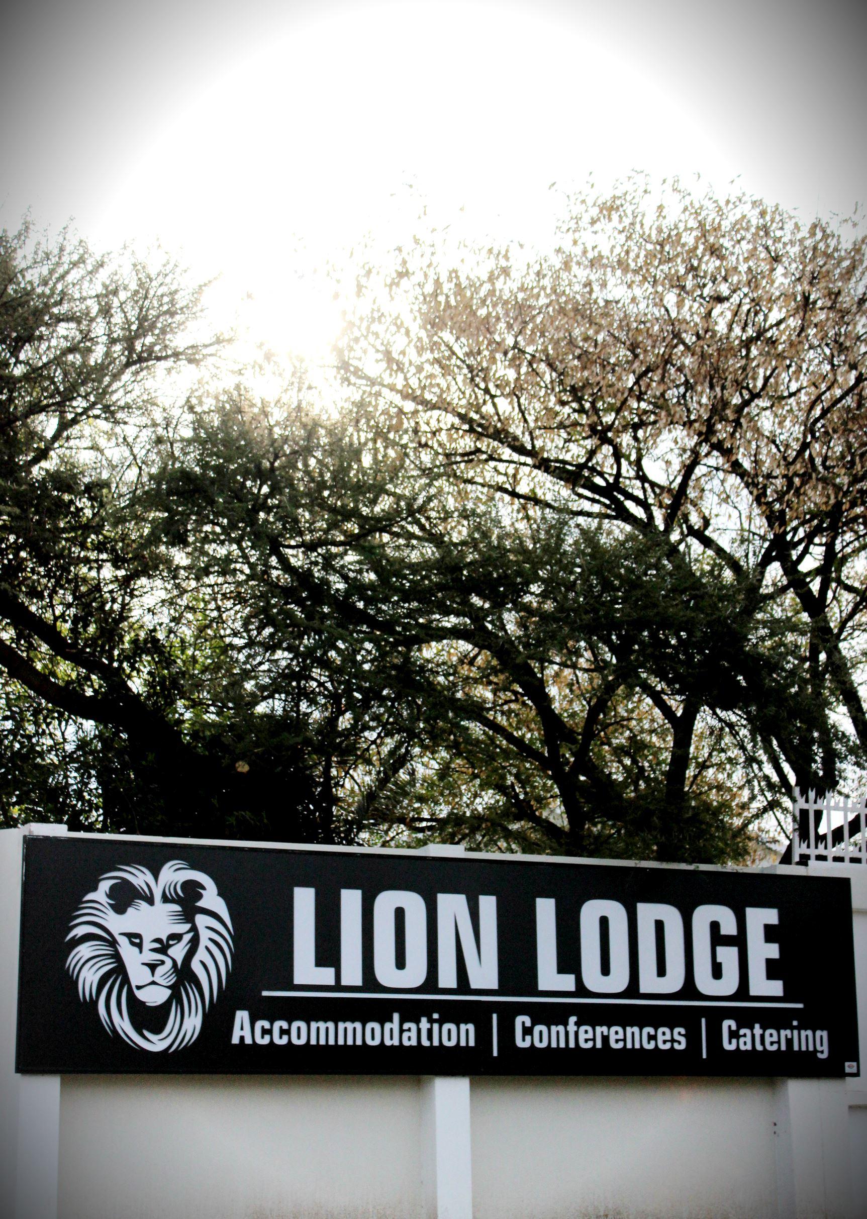 Lion Lodge