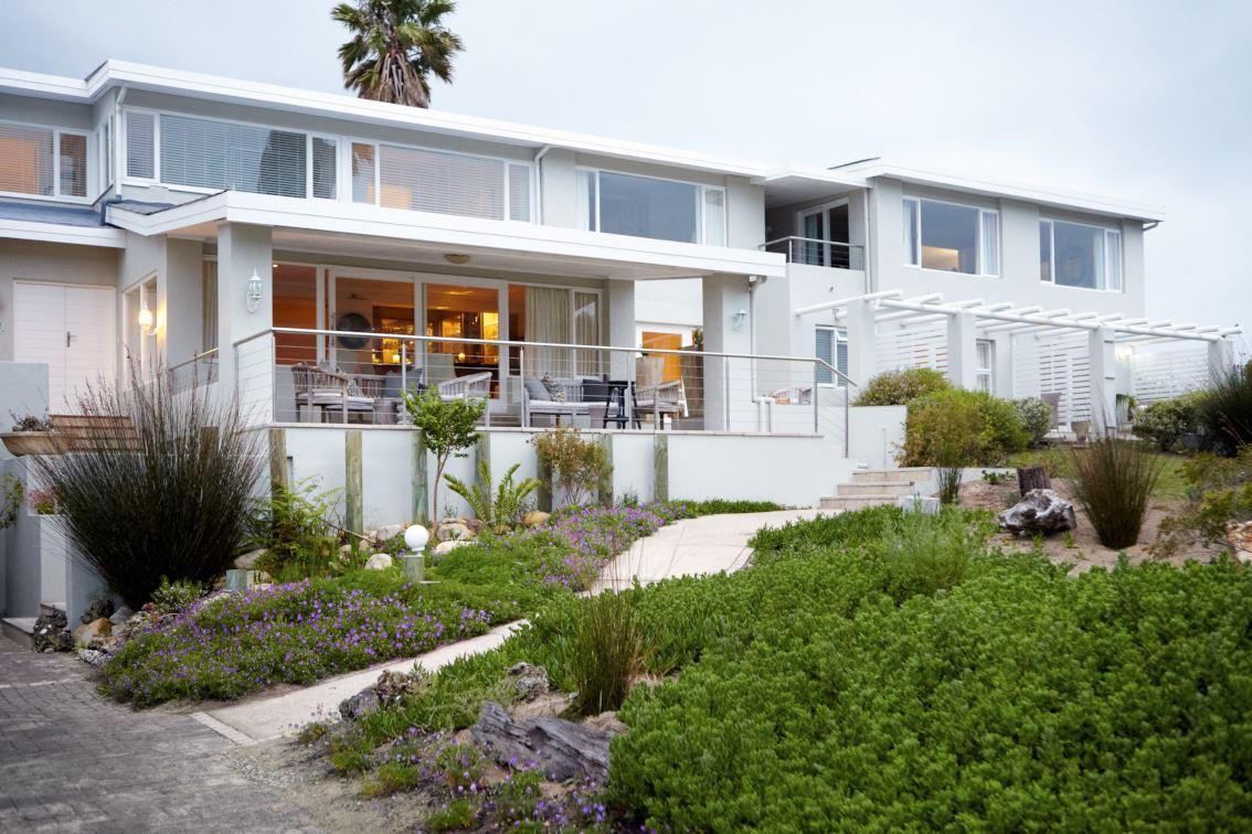 Leisure Isle Lodge | Leisure Island Accommodation