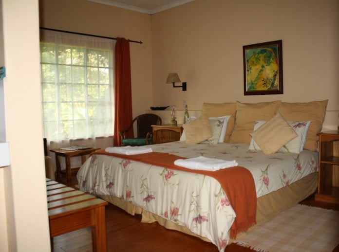 Ekukhanyeni | Book Your Dream Self-Catering or Bed and Breakfast Now!