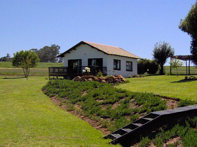 Sunset Cottages | Accommodation Mooi River