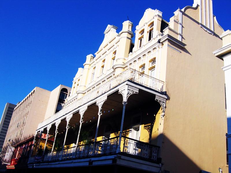 Carnival Court Backpackers | Accommodation Cape Town City Centre