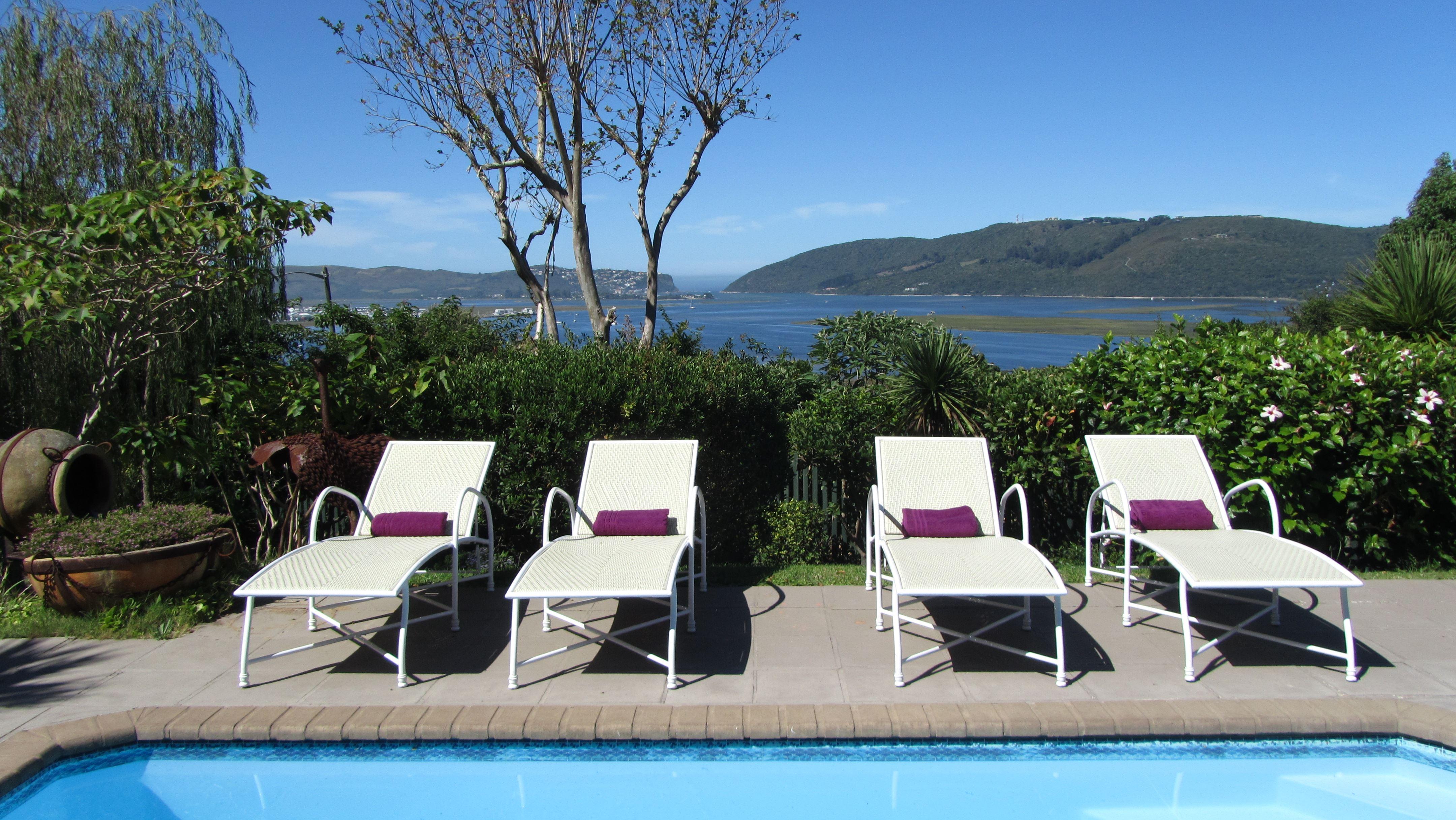 Azure House | Accommodation Paradise