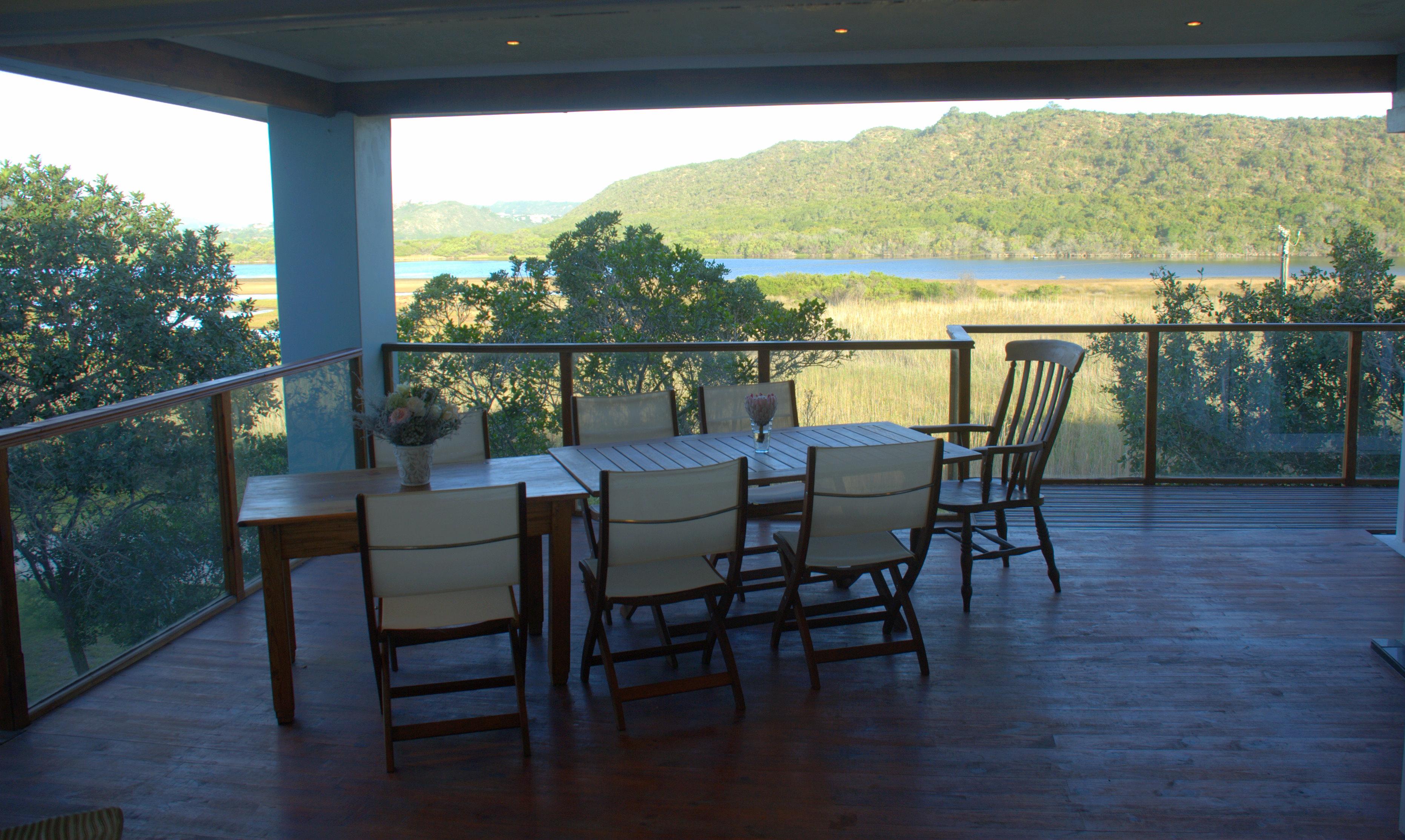 Island Waters Holiday Accommodation | Sedgefield Accommodation