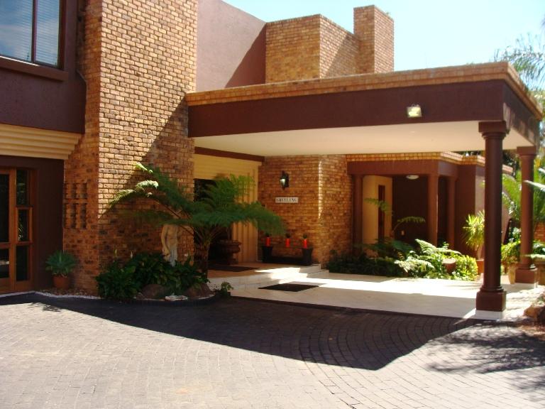 Murrayfield Villa Guest House | Meyers Park Accommodation
