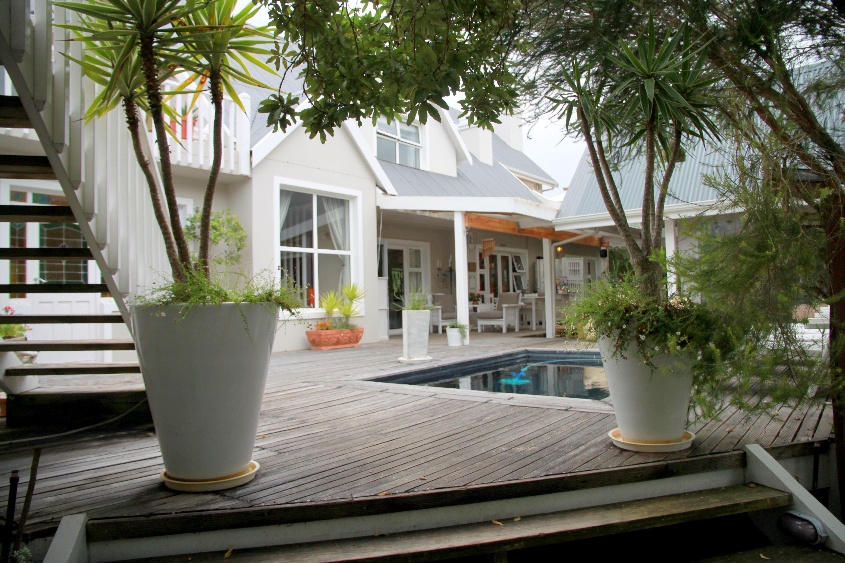 Sea Breeze Beach House | Self-catering Plettenberg Bay