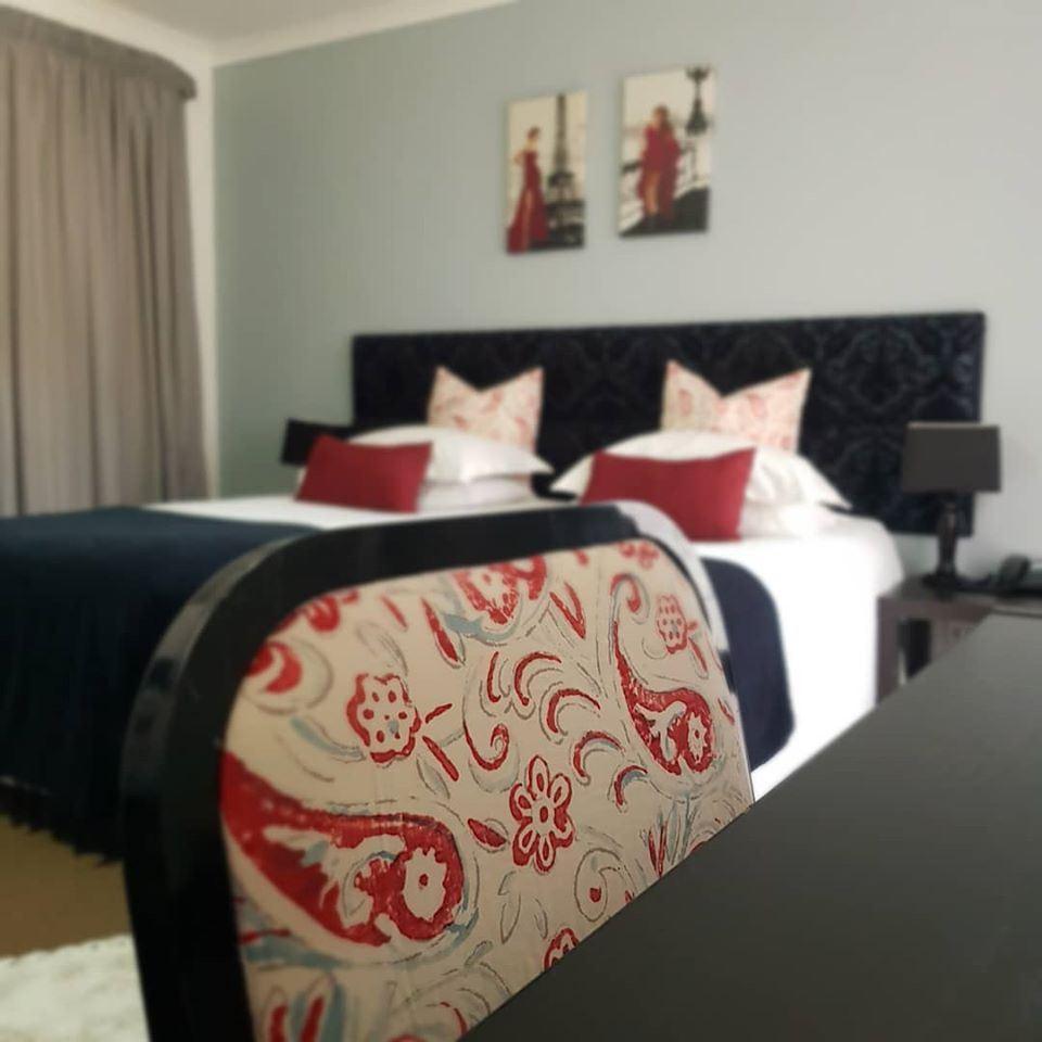 George Lodge International | Camphers Drift Accommodation