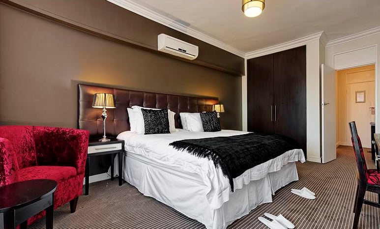 Ascot Boutique Hotel | Secure Your Hotel, Self-Catering, or Bed and ...