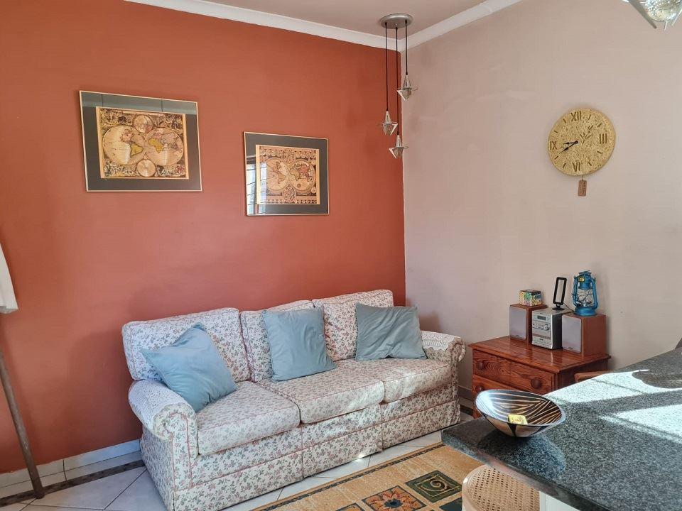 Barbie Cottage | Napier Accommodation