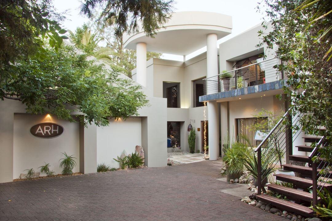 African Rock Hotel | Accommodation Kempton Park