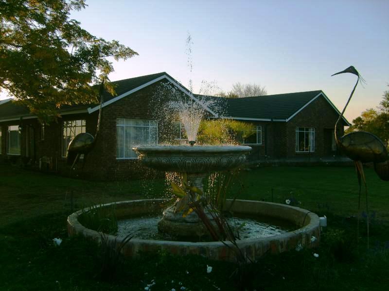 Kwena Lodge | Accommodation Potchefstroom