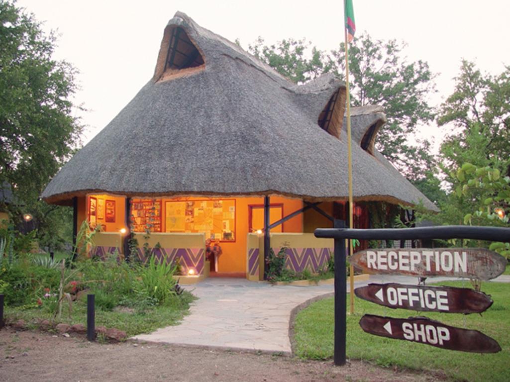 Maramba River Lodge | Accommodation Livingstone