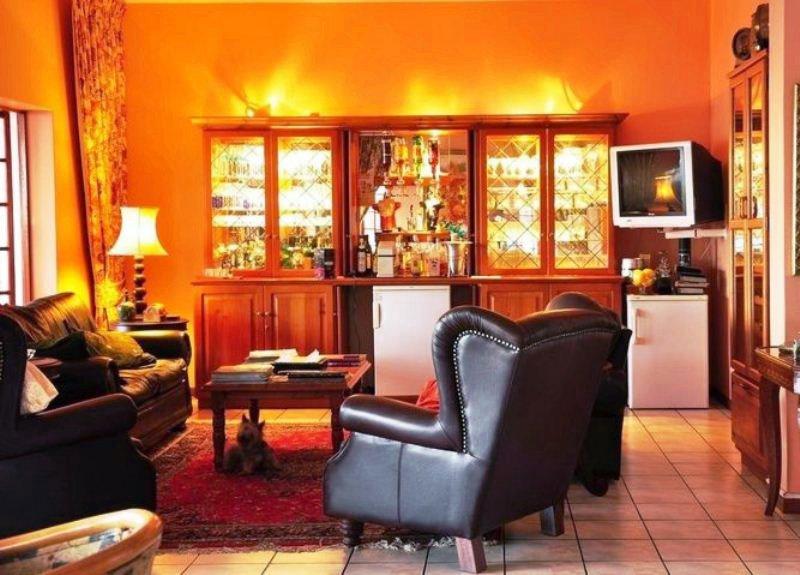 Munro Manor Secure Your Hotel, SelfCatering, or Bed and Breakfast Booking Now!