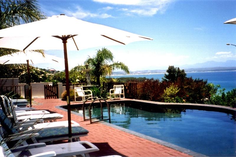 Munro Manor Secure Your Hotel, SelfCatering, or Bed and Breakfast Booking Now!