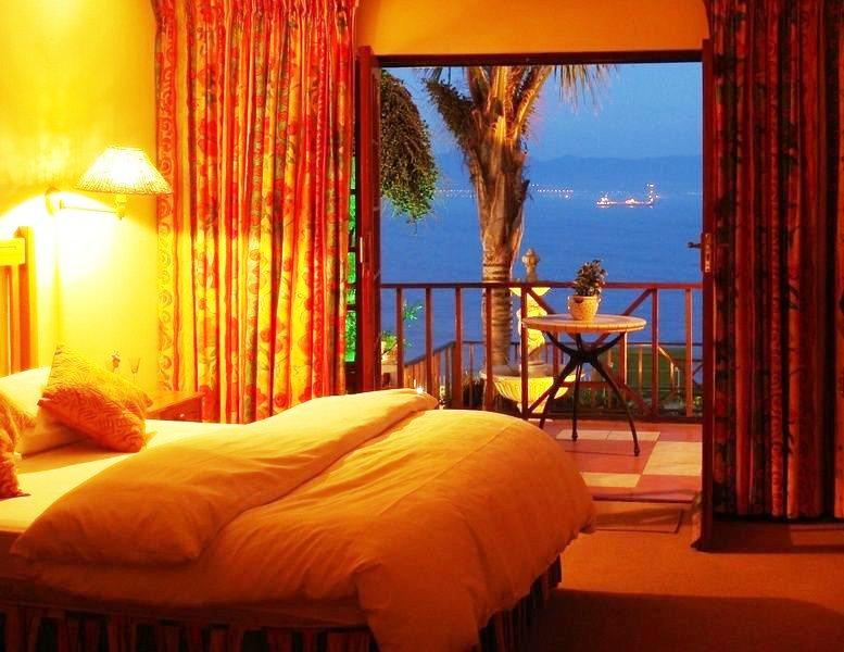 Munro Manor Secure Your Hotel, SelfCatering, or Bed and Breakfast Booking Now!