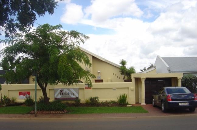 Dithakong Bed & Breakfast