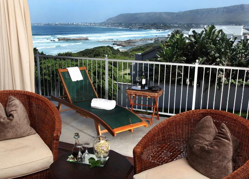 Hermanus Beach Villa | Accommodation Voelklip