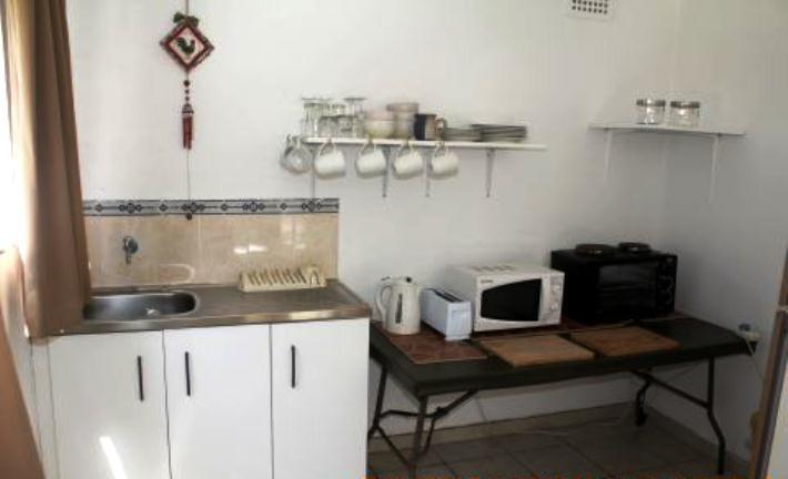 Peace Cottage and BackPackers