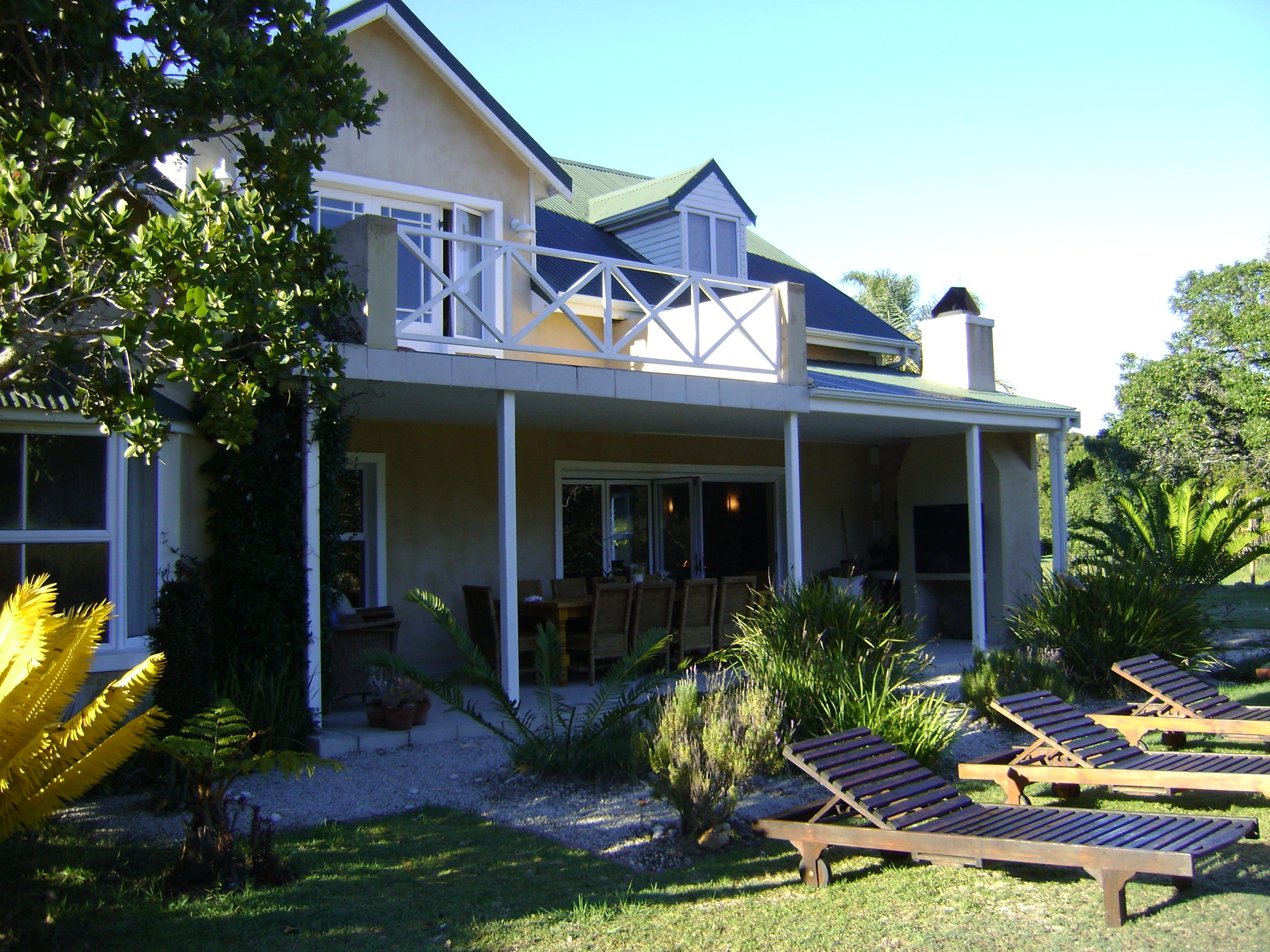 Place on the River | Piesang Valley Self-catering
