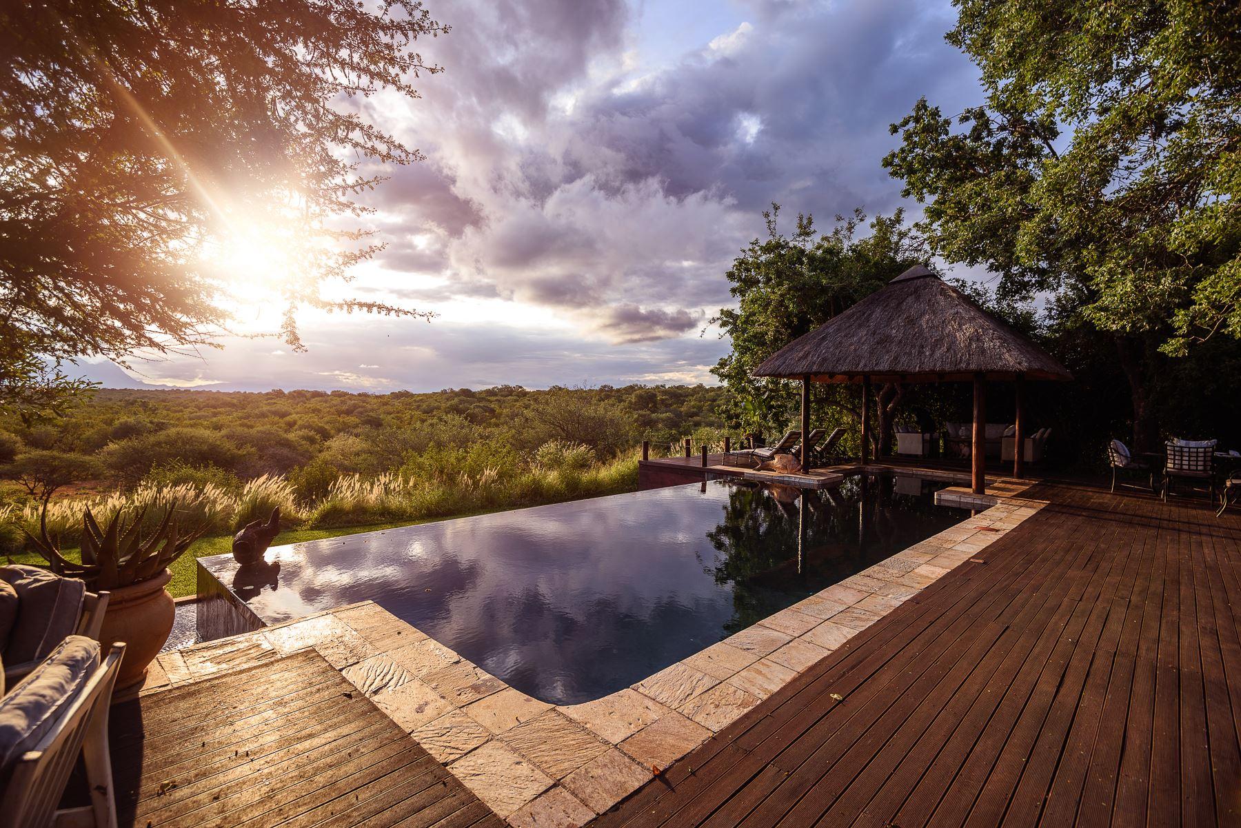 Khaya Ndlovu Manor House | Hoedspruit Accommodation