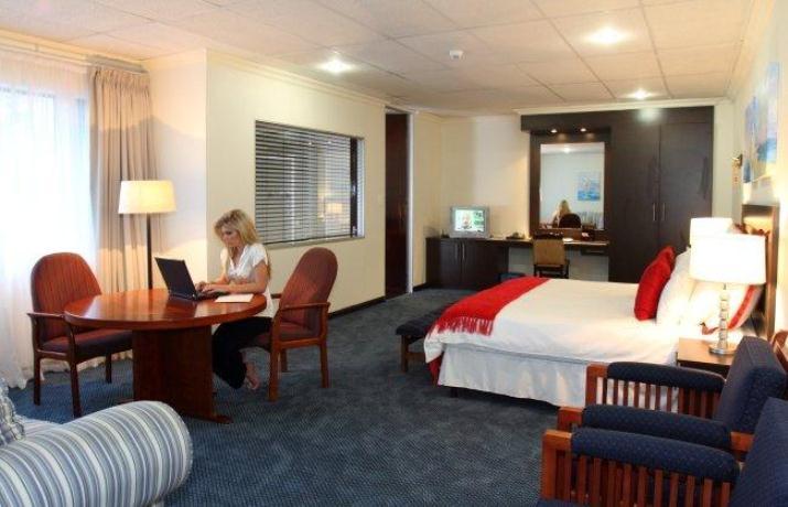 Diaz On Surrey Boutique Hotel | Ferndale Ridge Accommodation